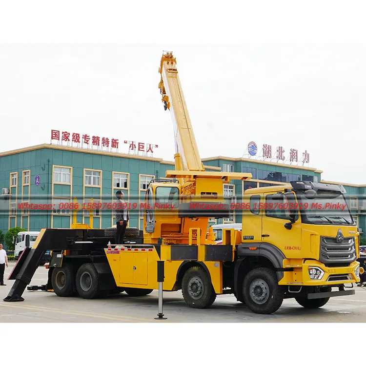Sinotruk HOWO 8*4 8x4 360 degree Tow Truck Wrecker with 30 tons Crane