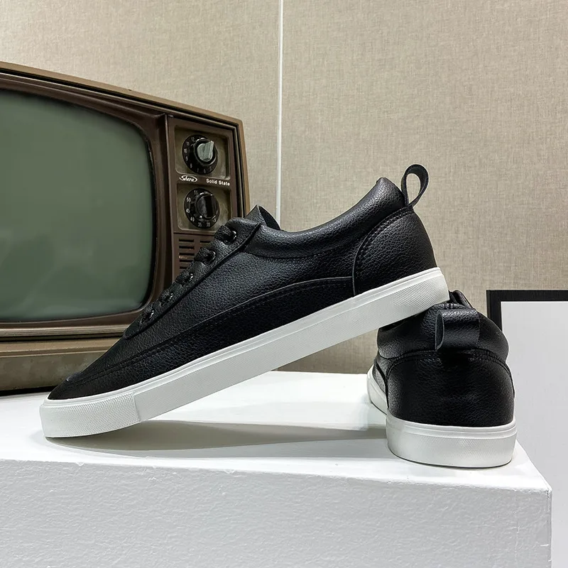 White shoes male autumn breathable youth pure white student sports and leisure board shoes