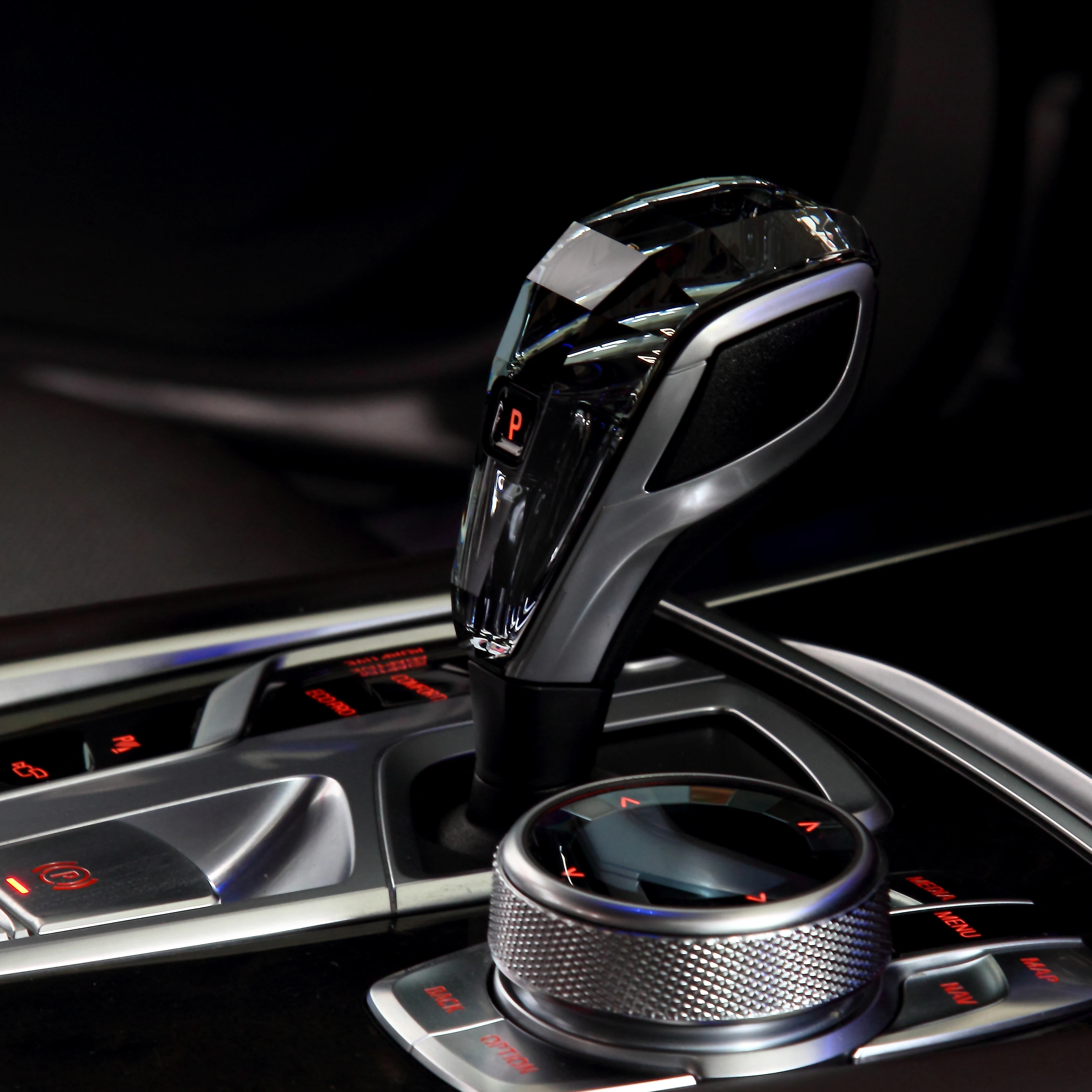 Универсальная ручка переключения передач Crystal JDM для шасси BMW серий 7 G12 2016-2021