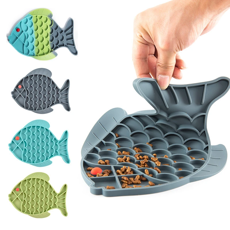 Factory Wholesale Non-toxic Durable Silicone Licking Mat Suction Cups Crab-shaped Pet Cat Lick Pad Slow Feeder Dog Lick Pad