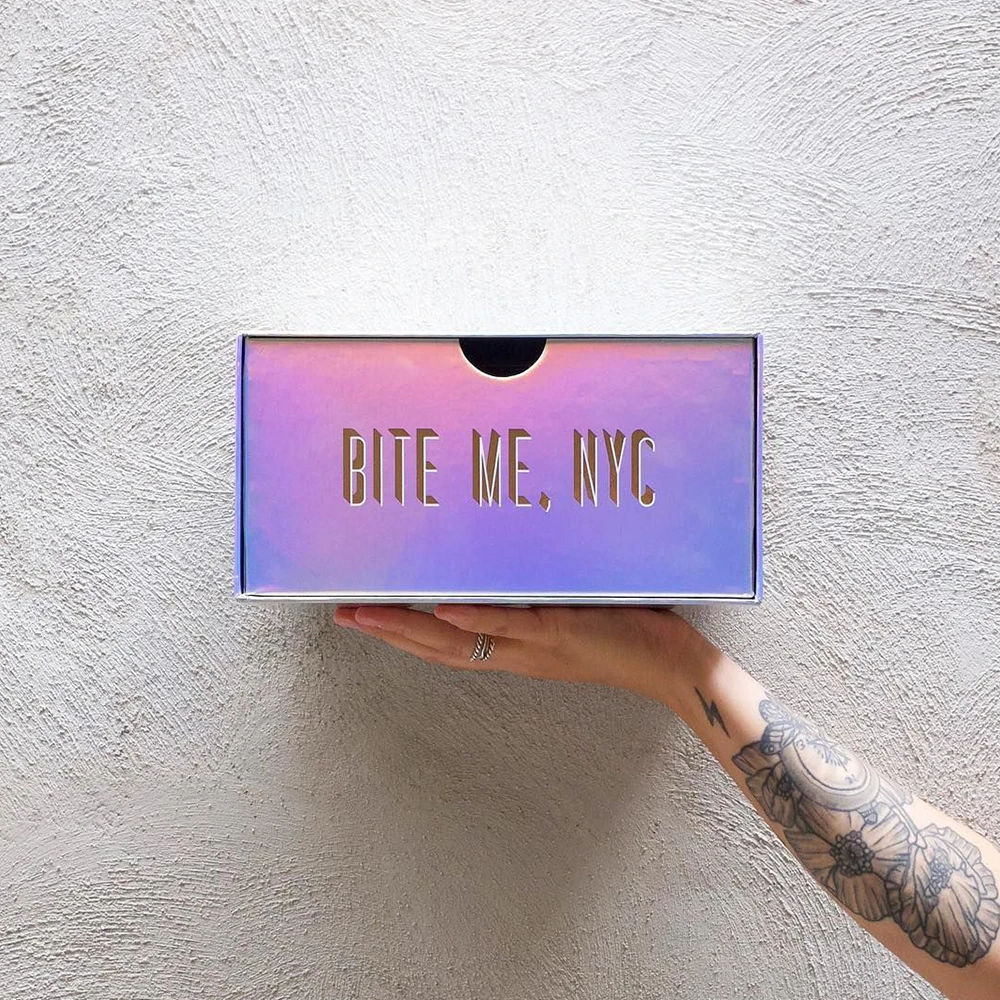 Custom Sliding Slide Paper Cardboard Holographic Drawer Box Packaging Drawer Gift Holographic Paper Box with Puller Open