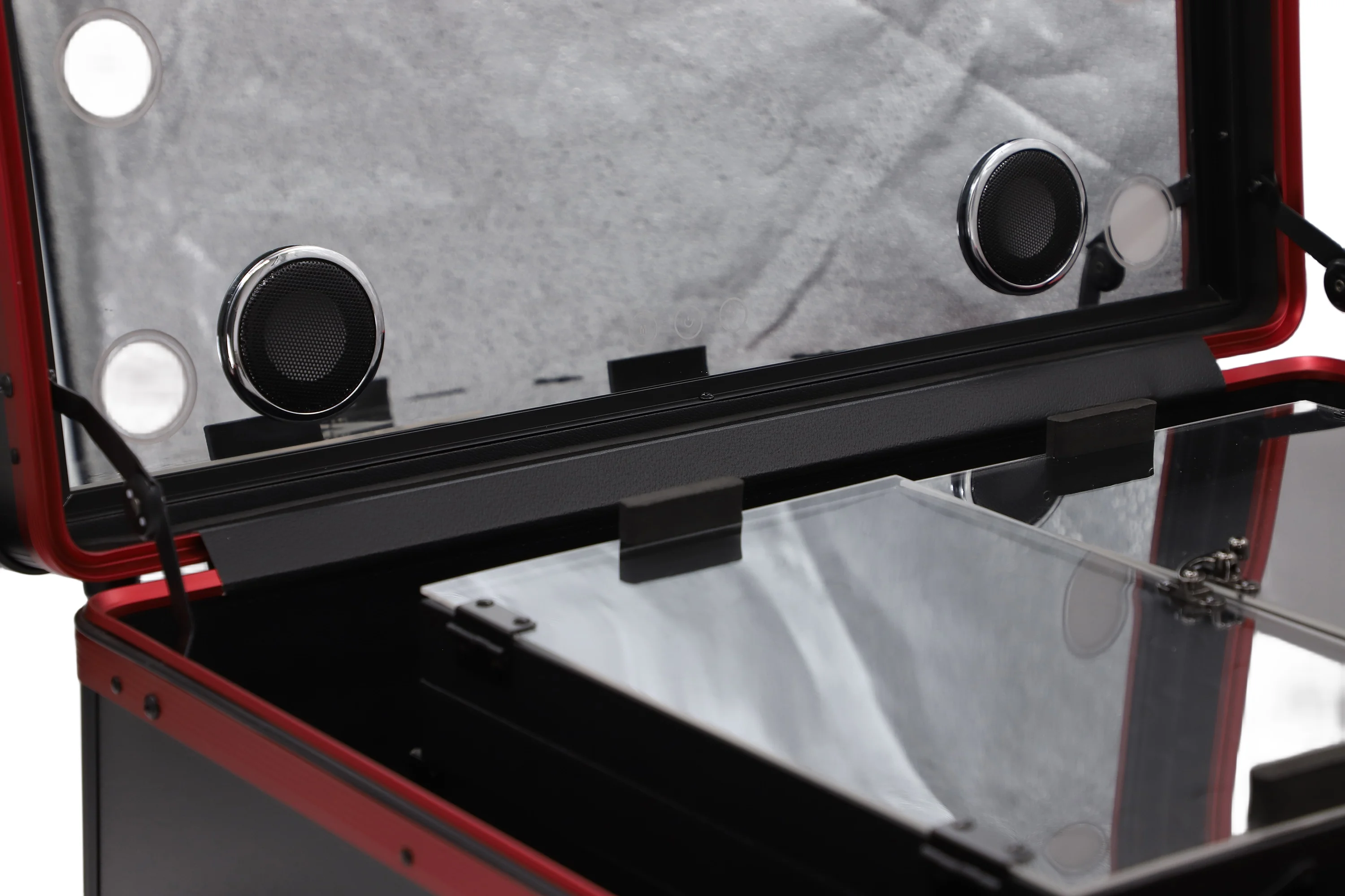 24 inch Aluminum new design for Makeup Artist with LED Mirror Speaker Cosmetic Case Factory Wholesale