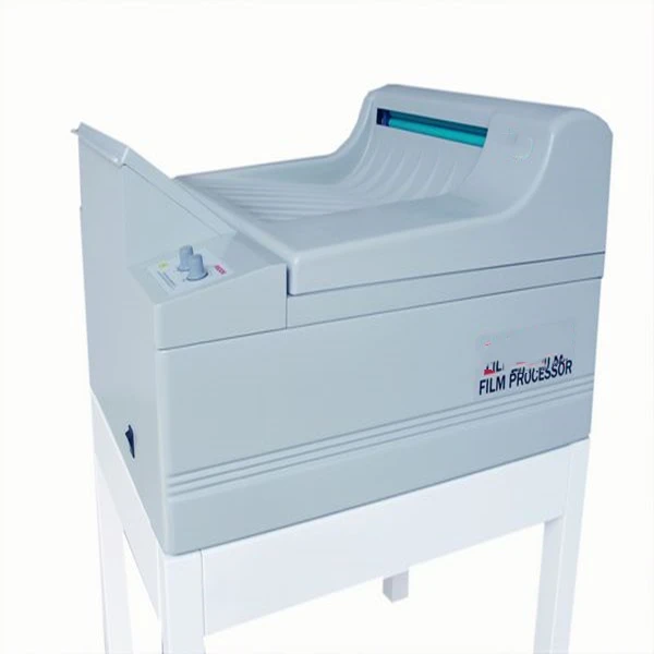 80 пленок/ч (14*17)/145 пленки/ч (10*12) Медицинская больница 220 В/110 В модель консоли автоматический рентгеновский пленочный процессор