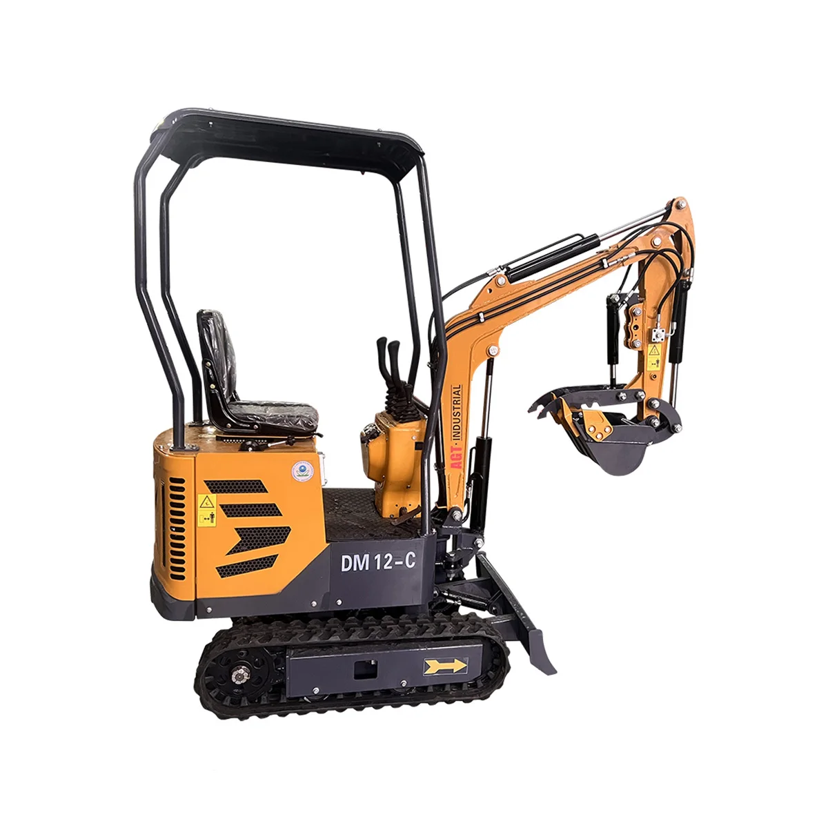 2024 Latest Product 13.5 HP B&S 1 Ton Mini Small Excavator With Hydraulic Thumb Gasoline AGT-DM12-C