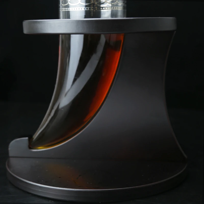 wholesale ox horn wine bottle glass whiskey decanter