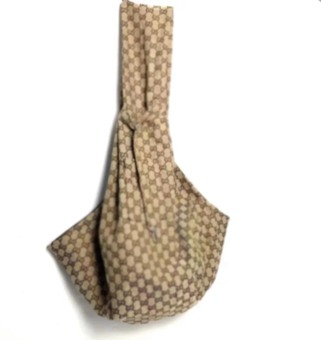 Wholesale pet fashion trendy outgoing dog carrying backpack double-sided available pet one-shoulder diagonal bag