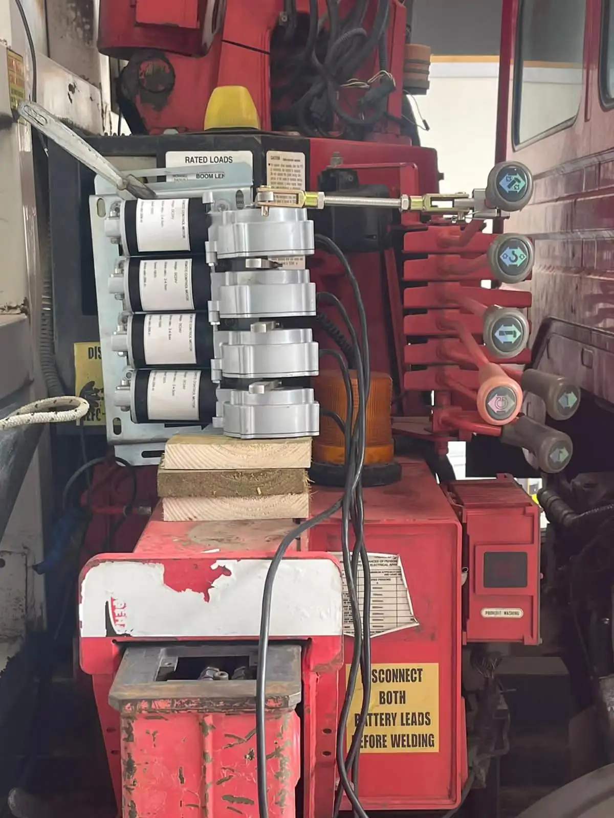 construction machinery partshydrsulic remonte control 4 way hydraulic wireless control system