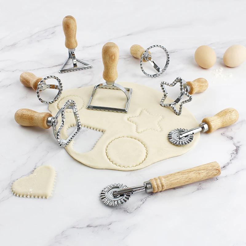 Cake Tools 8 PCS Wood Handle Zinc Alloy Cookie Cutter Embosser Fondant Press Mold