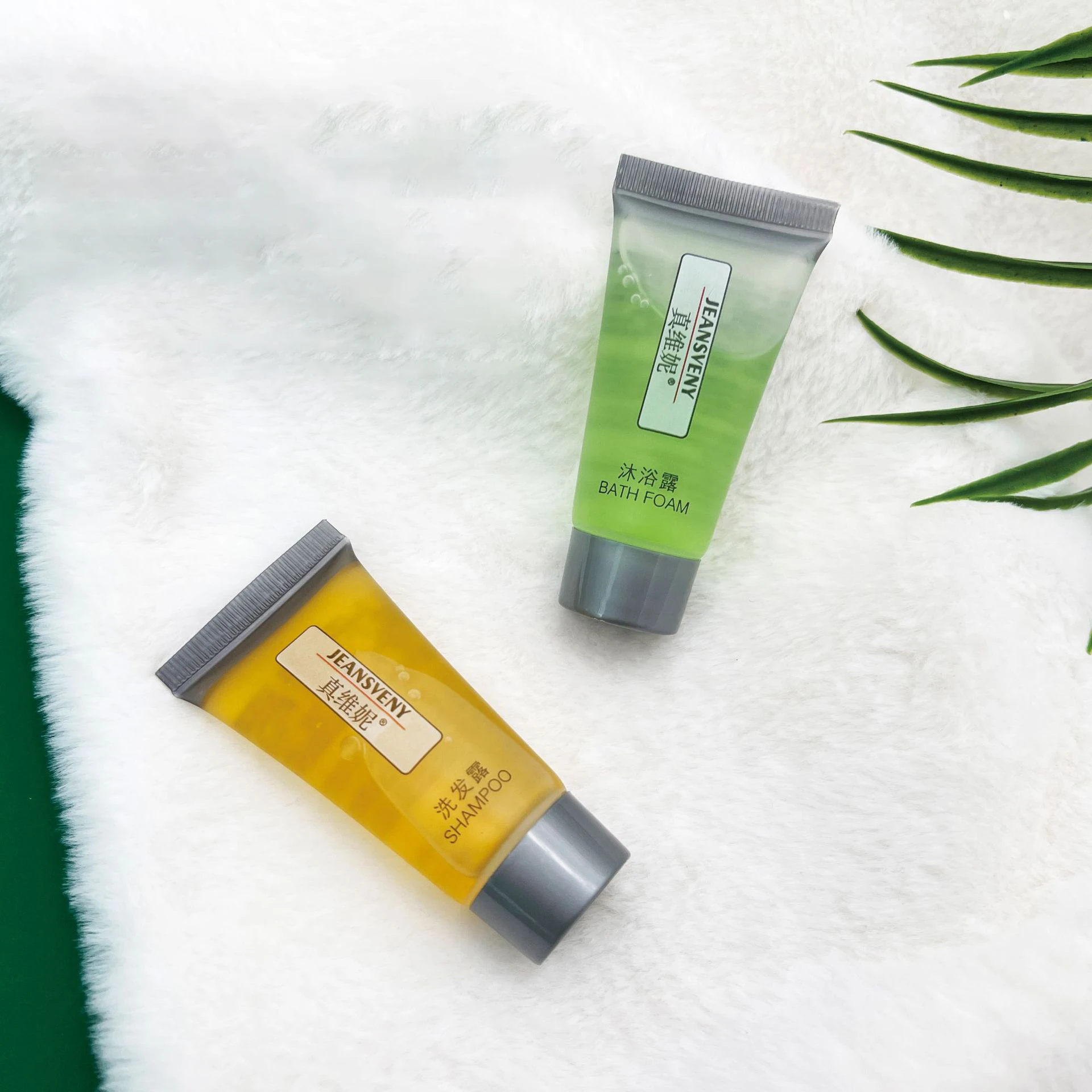 Hotel disposable toiletries amenities hotel amenity kit hotel supplies shampoo shower gel body lotion conditioner