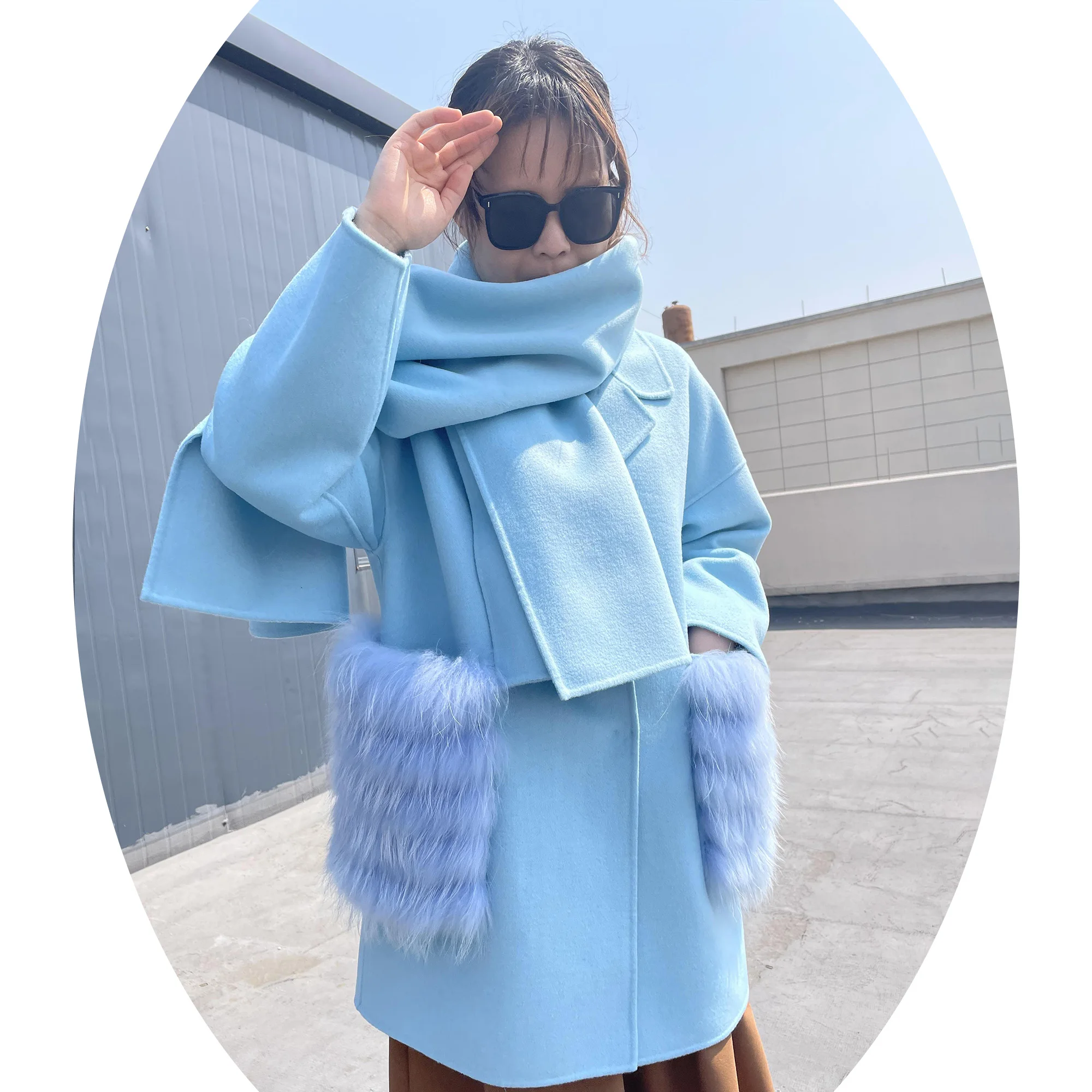 Loose Style Handmade Big Raccoon Fur Pockets Scarf Design Blue Long Wool Coat Winter Women Cashmere Fur Coats