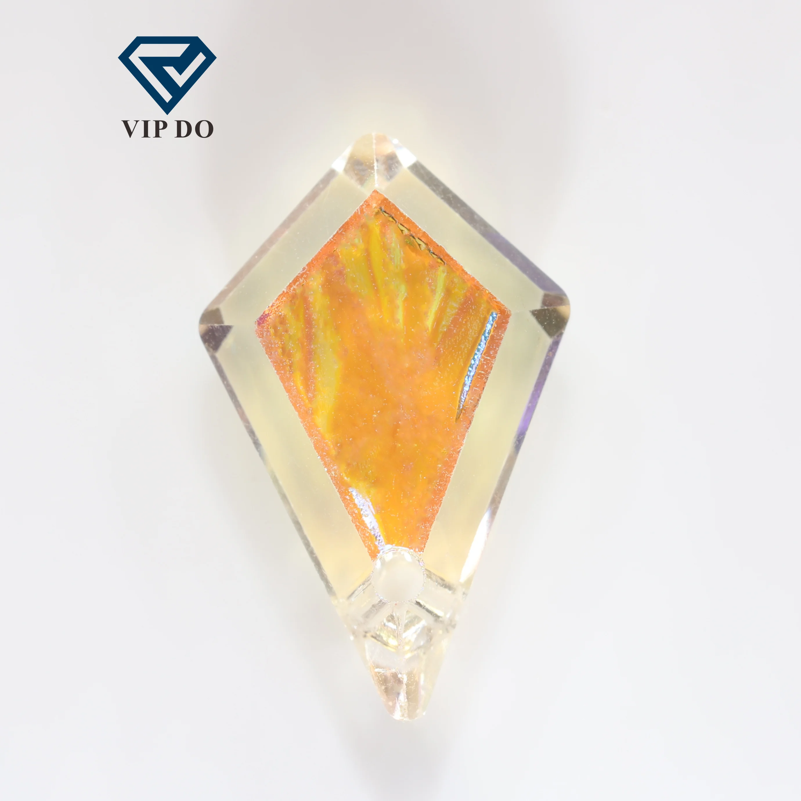 New product single hole plate bottom series wholesale price Embossed kite cut high quality glass material crystal glass rhines