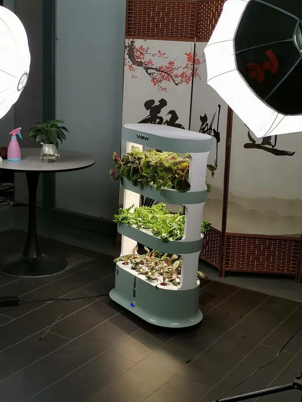 China Supplier Water Culture Hydroponics equipment vertical hydroponic tower width LED grow lamp