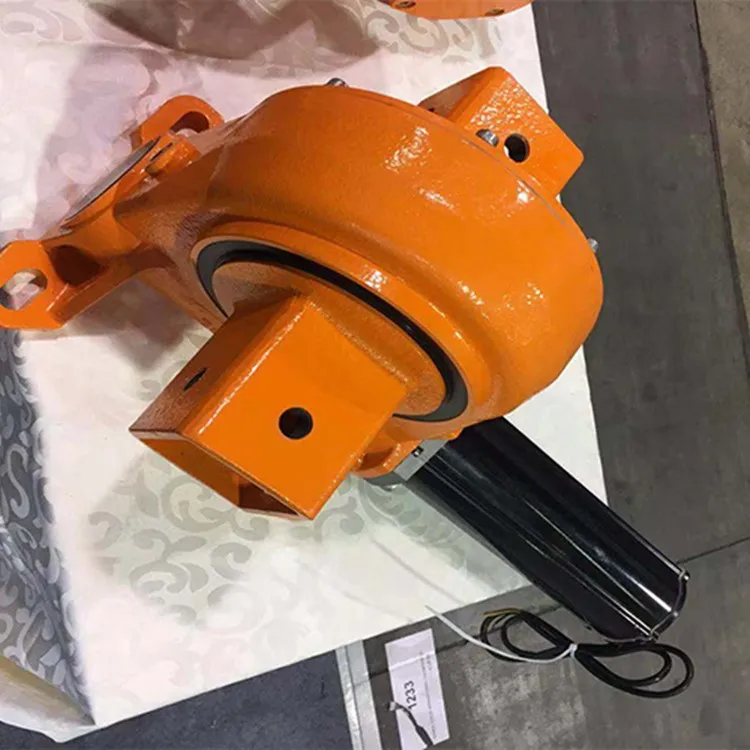 SE9 High Precision Low Noise dual Axis Solar Tracking System 15000 Nm Normal Slewing Drive Industrial  with DC Motor