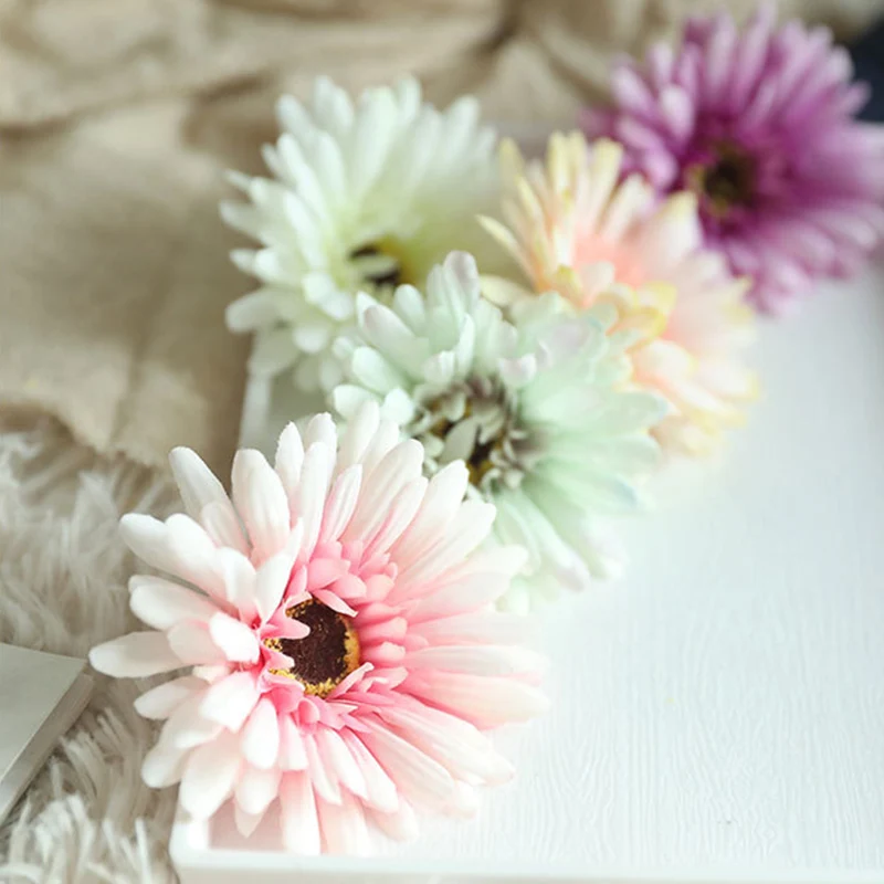 Artificial Gerbera Daisies Flowers Heads Silk Flower Daisy Faux Floral Arrangement for Wedding DIY Craft Table Home Party Decor