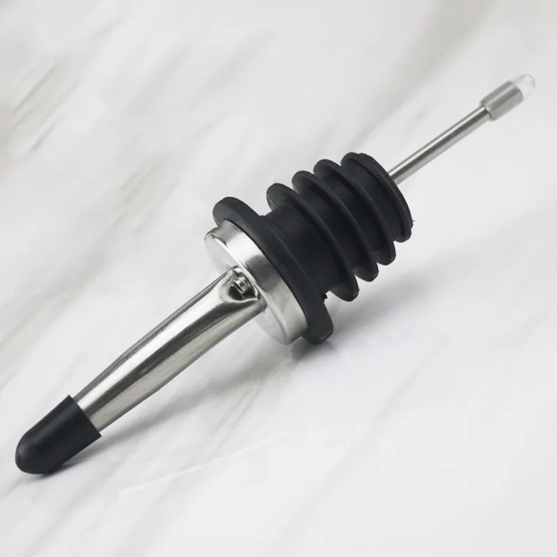 Stainless Steel Classic Bottle Pourers with Rubber Dust Cap, Speed Wine Bottle Pourer for Liquor Bottle, Oil Bottles