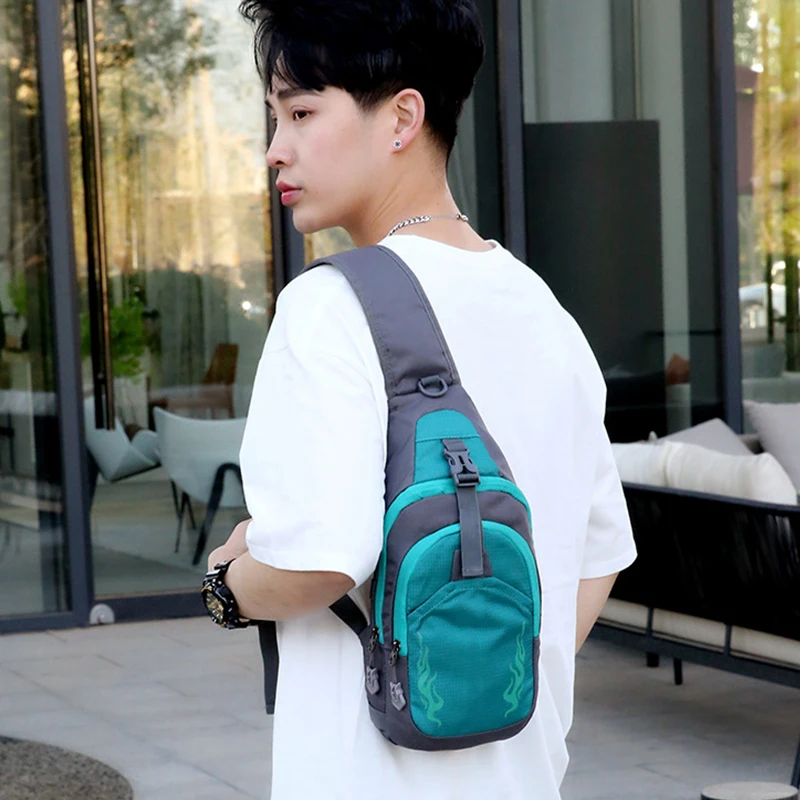 Wholesale new style waterproof crossbody bag guitar strap bag lightweight outdoor sports chest bag