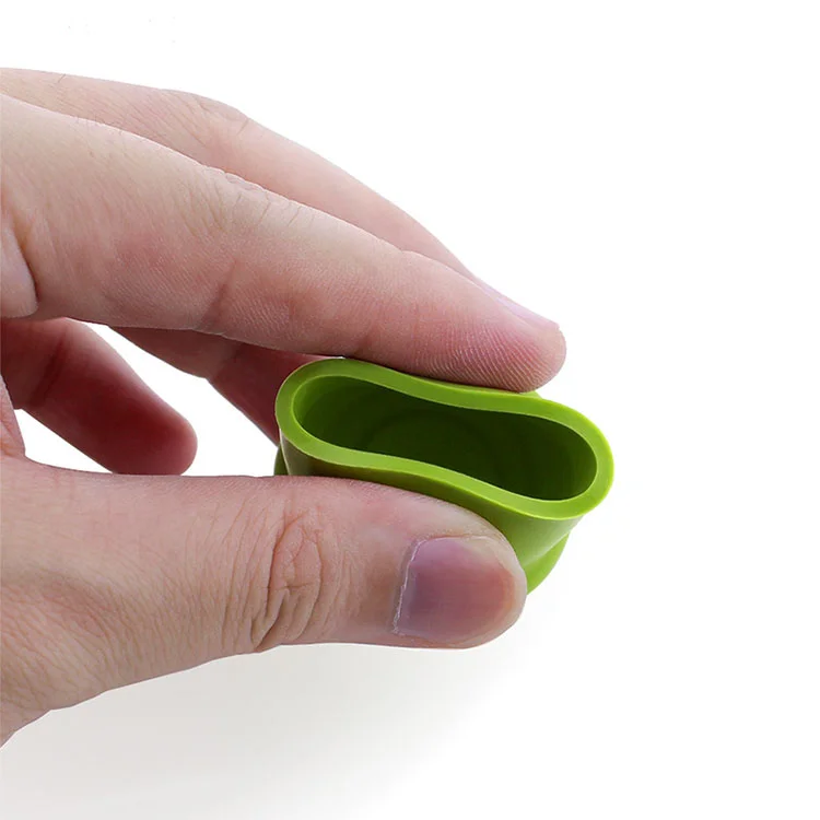 Hot Sale Beer Saver Replace a cork Airtight seal on Wine Bottles Lid Reusable Bottle Cover Silicone Wine Stopper