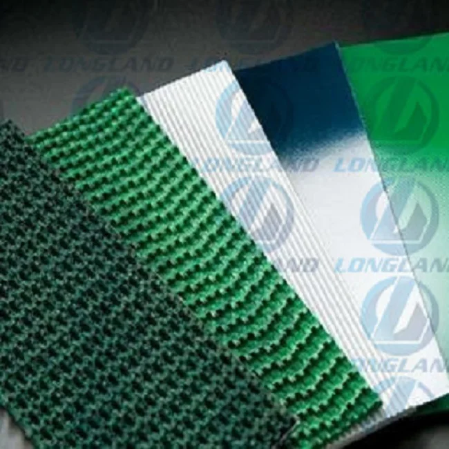 Высокоизносостойкая волнистая трава сине-зеленая грубая верхняя Резиновая ПВХ конвейерная лента для промышленности