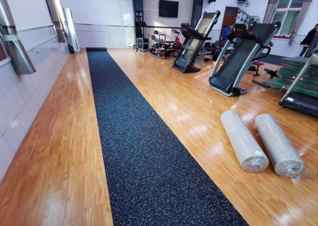 Clocell Sound insulation Gym rubber floor 1m Width 12mm Thickness Fitness rubber mat floor