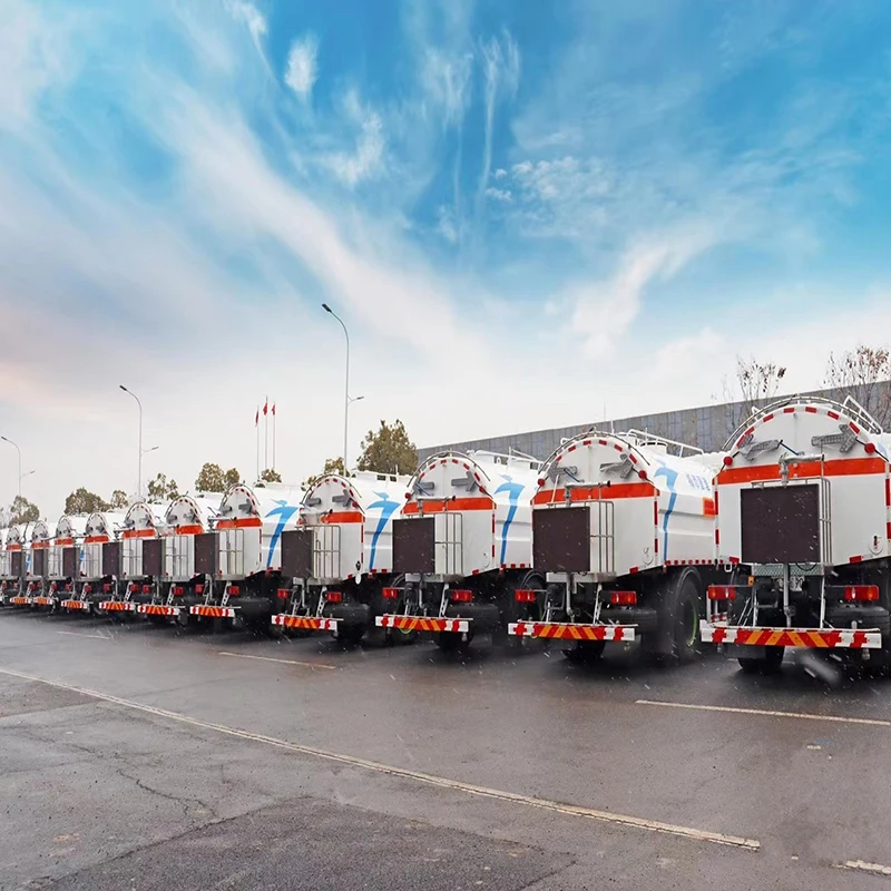 Производитель Dongfeng 4x2 4x4 RHD 10000L грузовик для уборки дорог насос высокого давления уличный мойщик