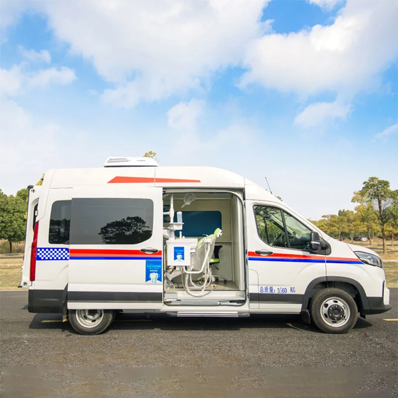 Mobile Dental Service Car Equipped with Complete System Diesel Mobile Clinic Vehicle Medical
