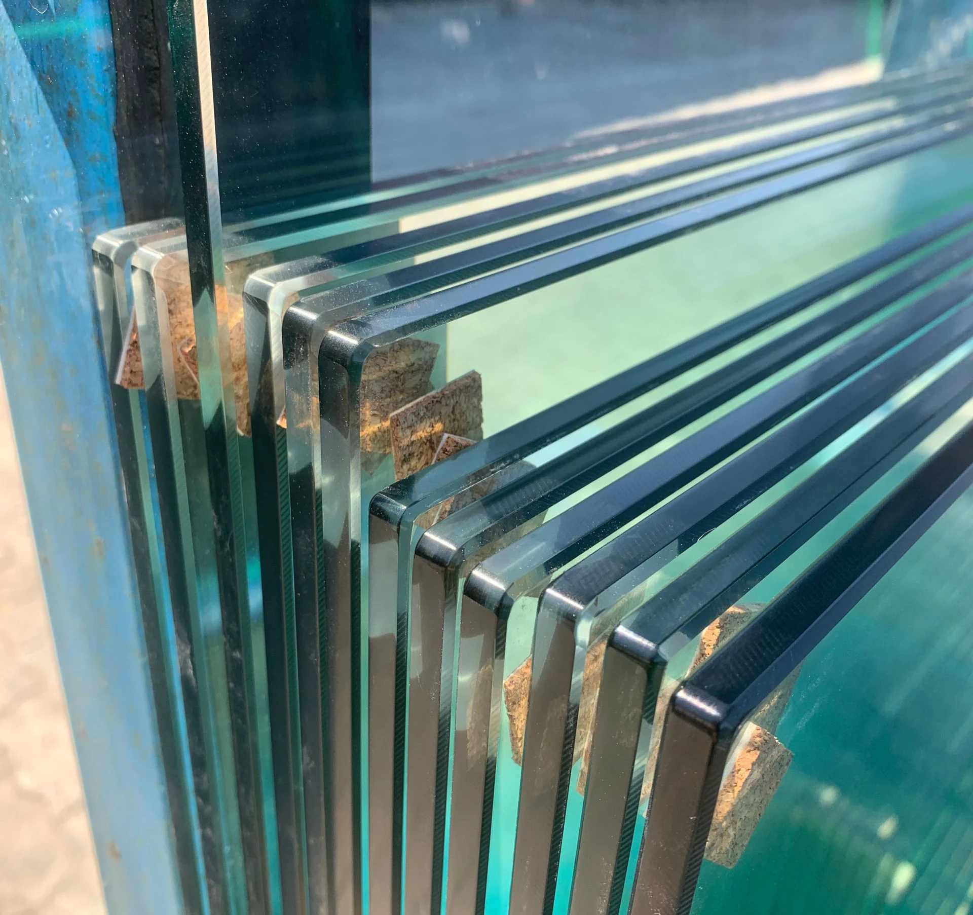 2023 Hot sale High quality Tempered glass 3 mm 4 mm 5 mm 6 mm 8 mm 10 mm 12 mm Customized Tempered glass for Industrial building