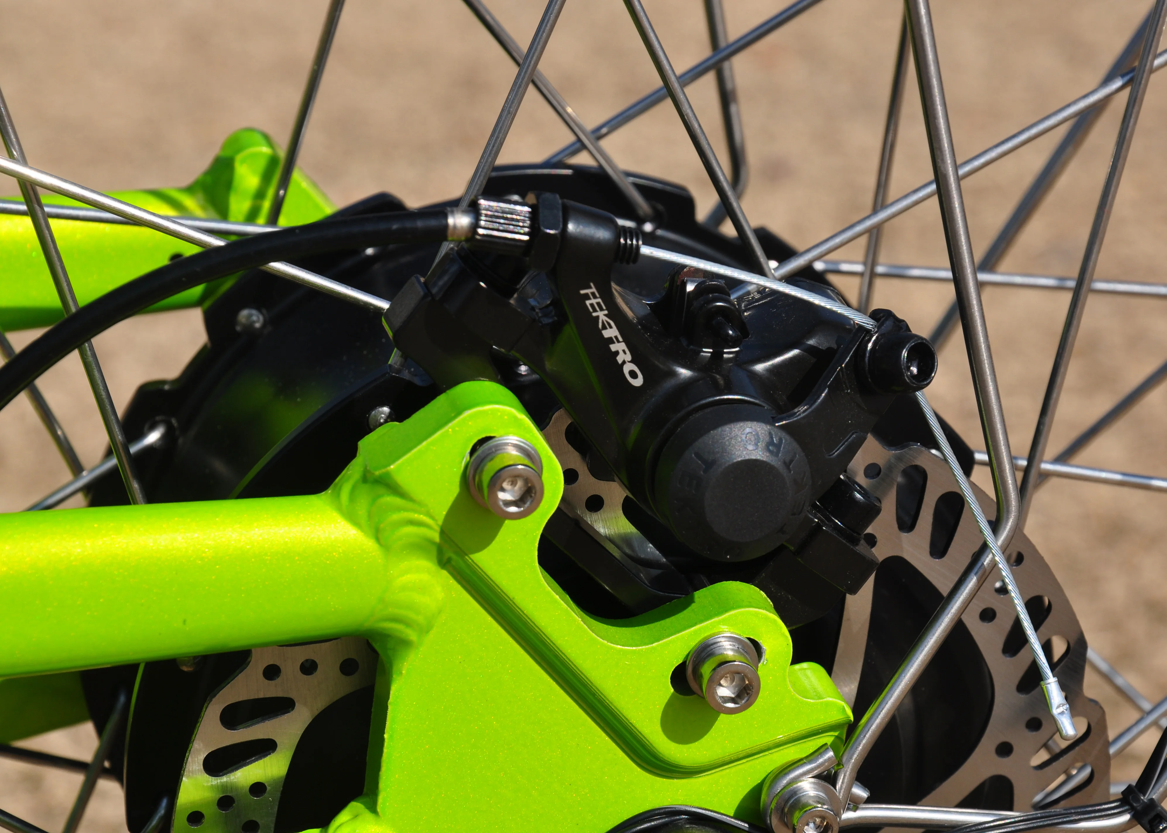 High-Speed 42km/h SHENGYI Motor Electric Kick Scooter with RST Oil Suspension