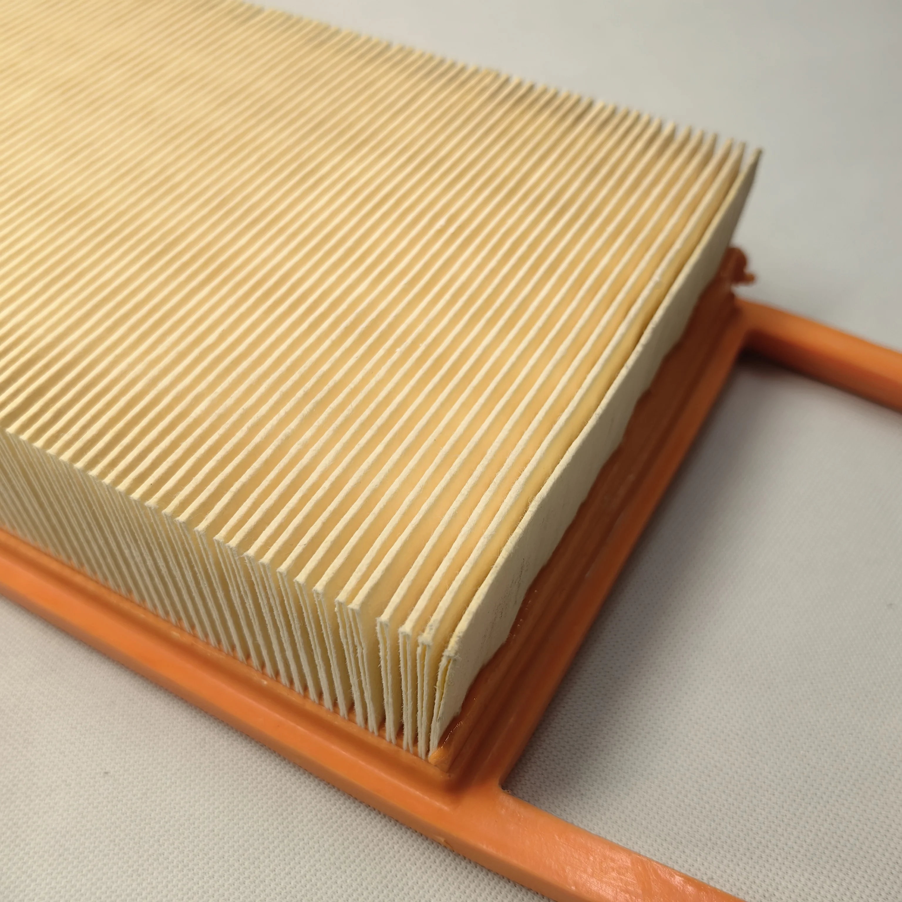 Hot selling price Auto parts PU Air Filter OE 13718626739