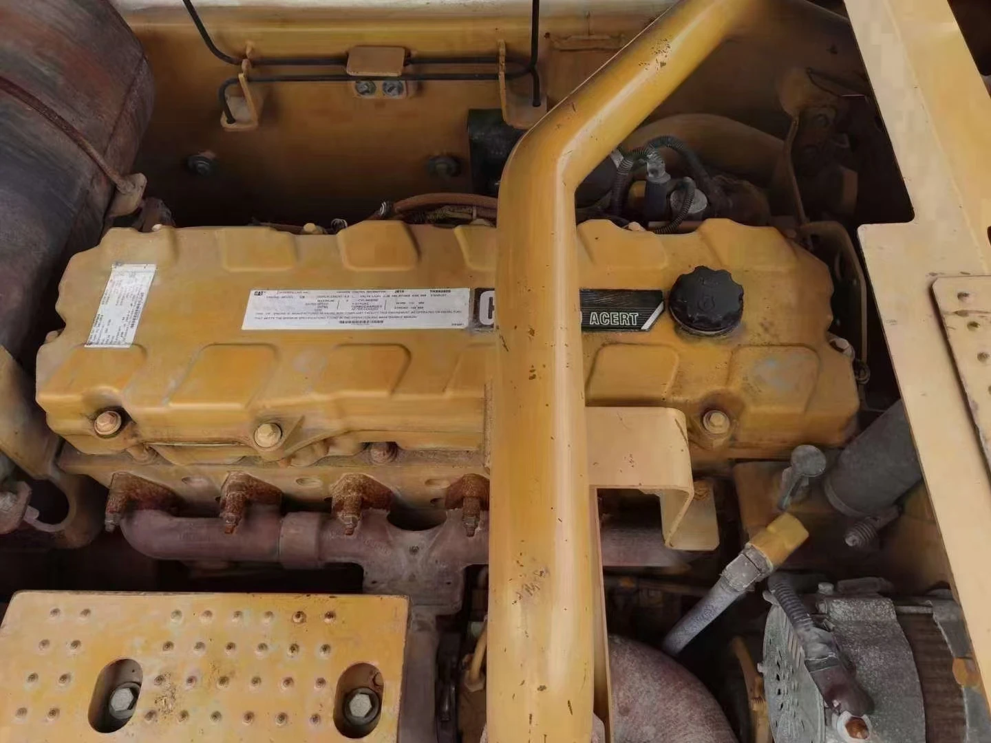 Used cat 340D2 heavy excavator Carter 336D2 and 345D2 hydraulic crawler excavators are used in the project.