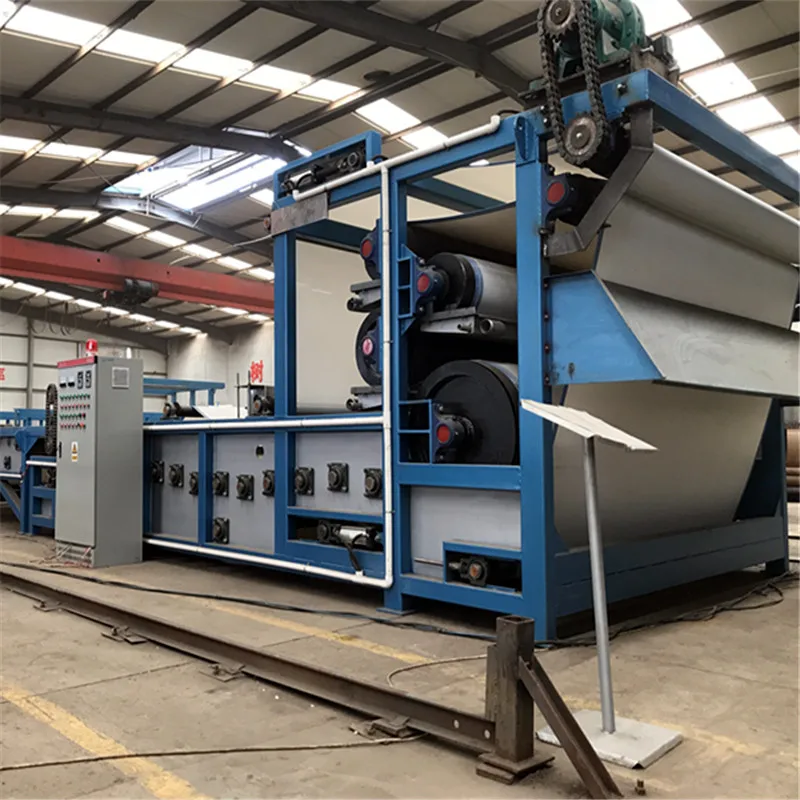 Oversea service carbon steel  304 sludge dewatering machine automatic horizontal rubber belt vacuum filter for water treatment