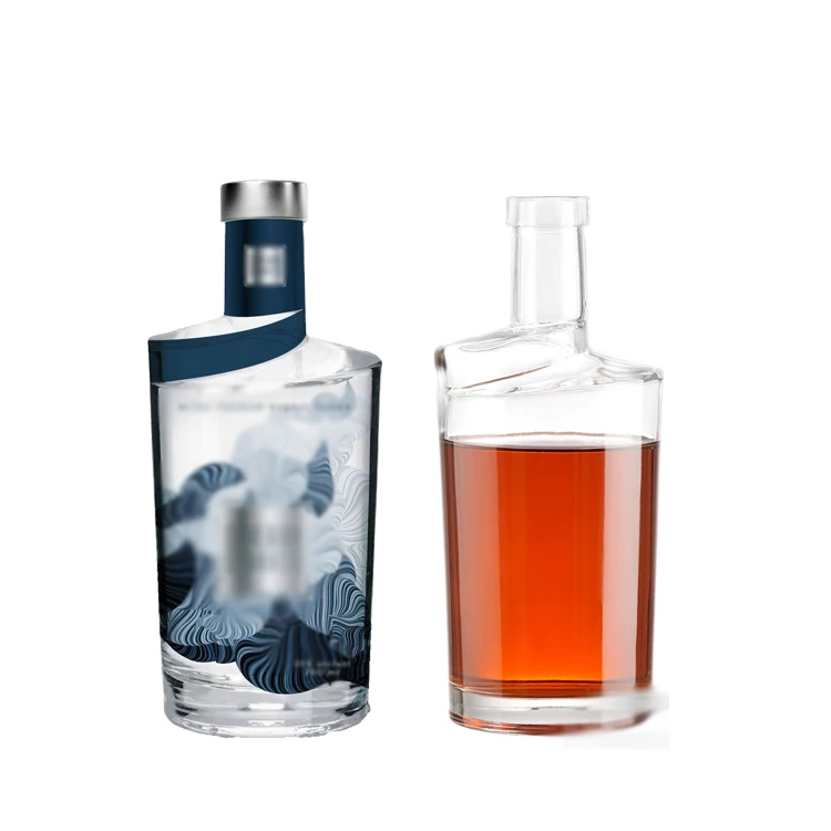 Wholesale 700ml Clear Round Glass Gin Rum Tequila Wine Liquor Alcohol Drinking Bottle 750ml Vodka Whiskey Bottle Glass With Cork