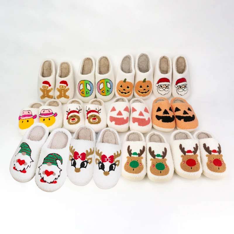 Wholesale ready to ship Halloween Christmas gift home pumpkin lantern hot sales fur shoes fashion styles embroidery fur slippers