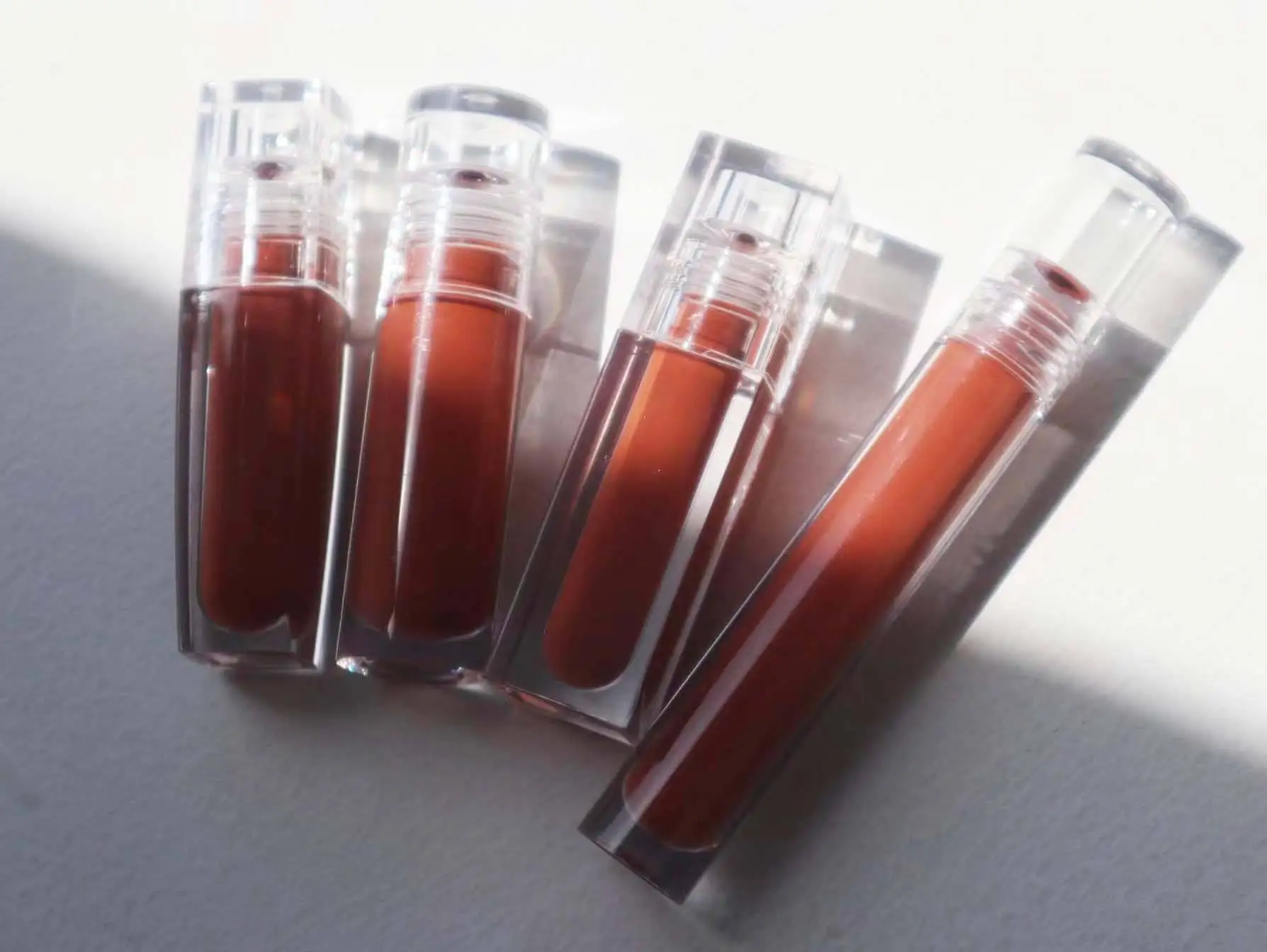 Custom Logo Nourished Long Lasting Moisture Repairing Lips Plastic Optional Lip Tubes Honey Hydrating Deep Moisturizing Lip Balm