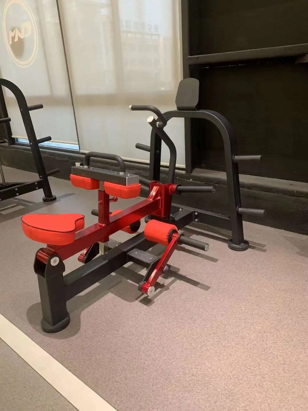 New Panatta Professional Strength Body Building Sport Training Gym Fitness Equipment Exercise Machine Lat Machine Convergent
