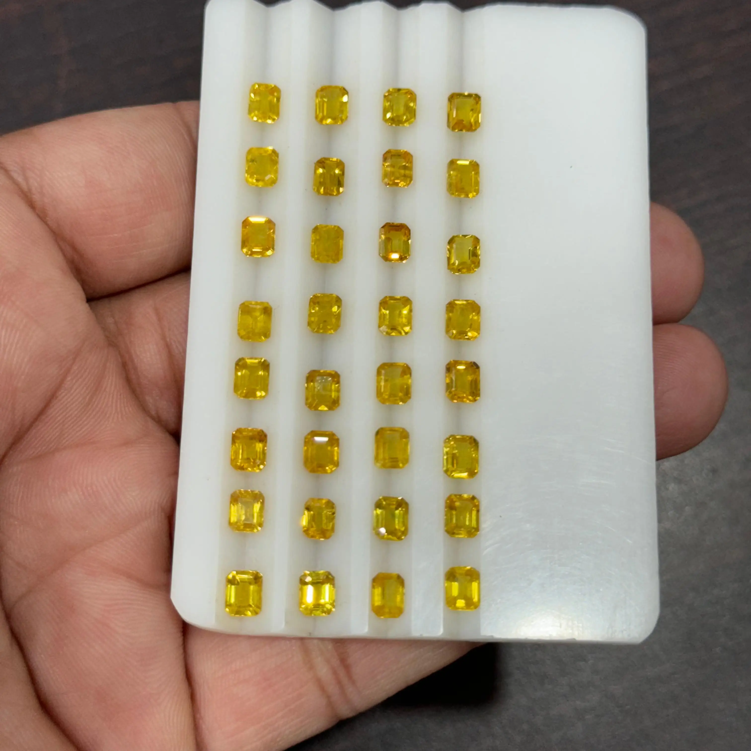 Best Quality Natural Yellow Sapphire Octagons Loose Calibrated Heated Emerald Cut for Rings Cushion and Oval Gemstone Shapes