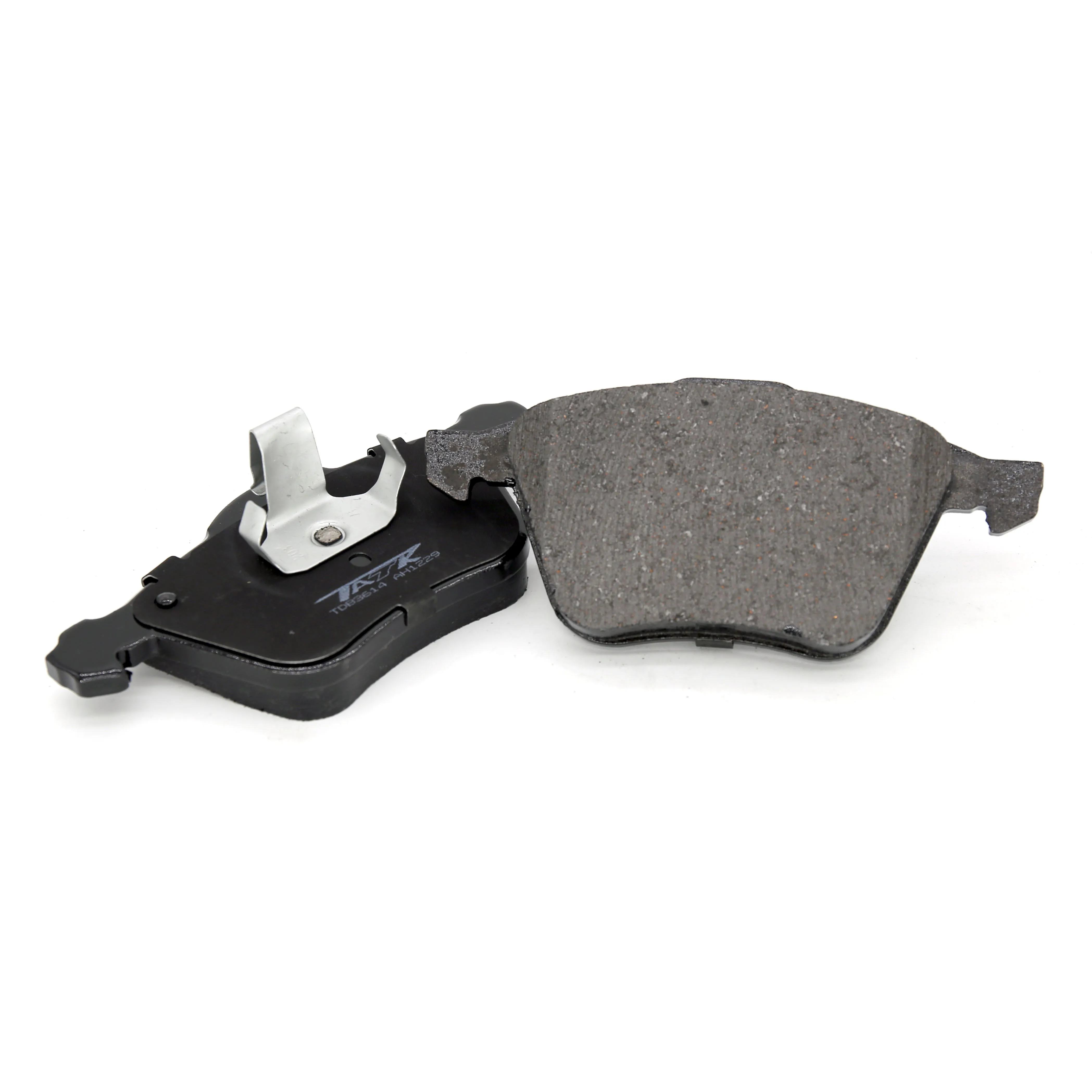  China Factory Premium Ceramic Brake Pad Low Dust Brakepad For VOLVO S60 S80 V70 XC90 274285 D979-7882