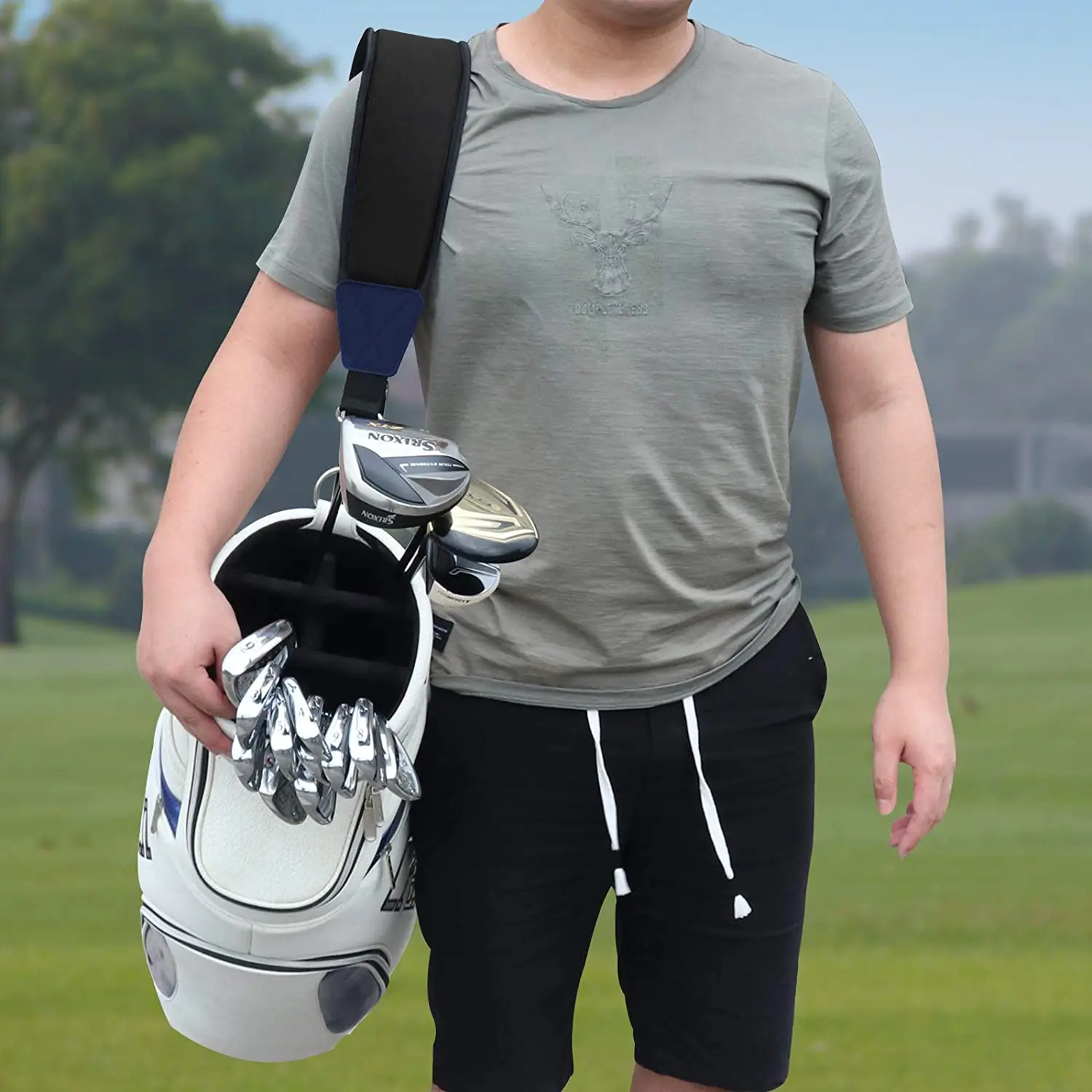 Solid and durable shoulder strap lining and non-slip pad adjustable shoulder strap