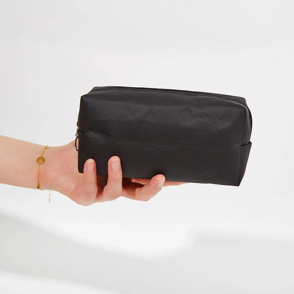 Eco-friendly Waterproof Tyvek Makeup Pouch Lightweight Dupont Paper Zipper Cosmetic Bag Custom Makeup Organizer