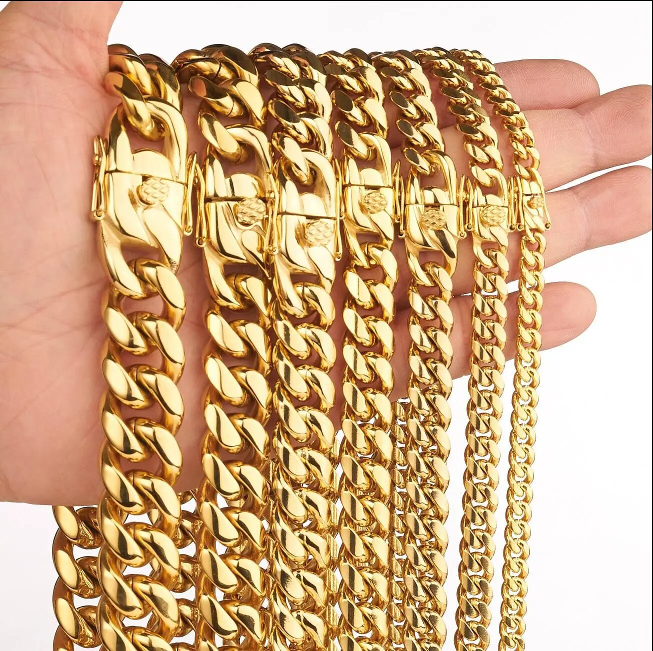 Hip Hop Golden Hot Sale Titanium Steel Necklace Faucet Clasp Stainless Steel Pendant Cuban Chain Jewelry