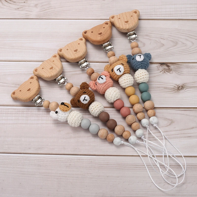 Handmade Baby Crocheted Pacifier Clip Beads Dummy Pacifier Clips Animals Bear Shape Wood Cute for Baby Customized Logo Silicone