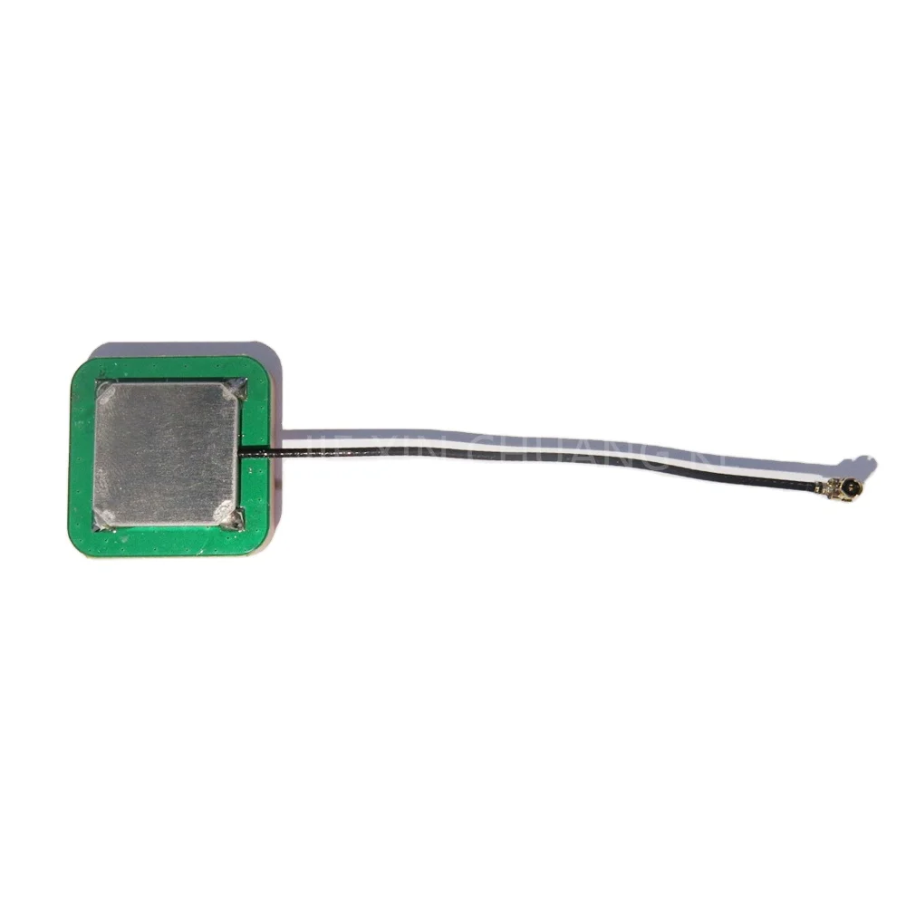 GPS antenna 25*25*4mm 1575.42MHz SMD active internal ceramic cable Product line length 7CM, cable length can be customized