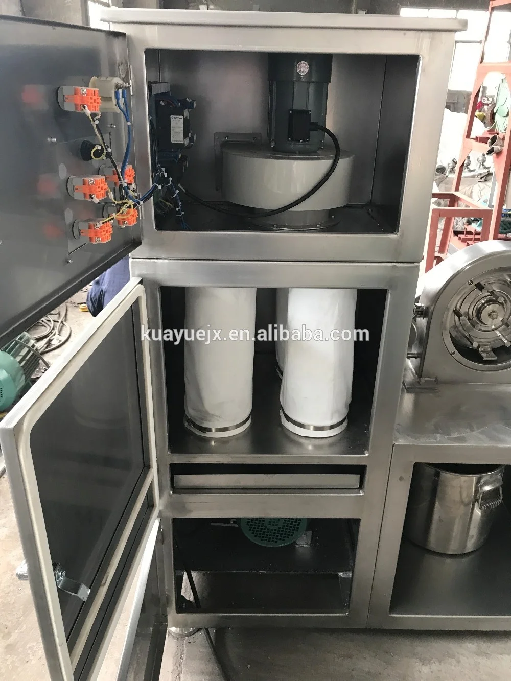 Black pure cocoa powder grinding cacao bean processing making machine