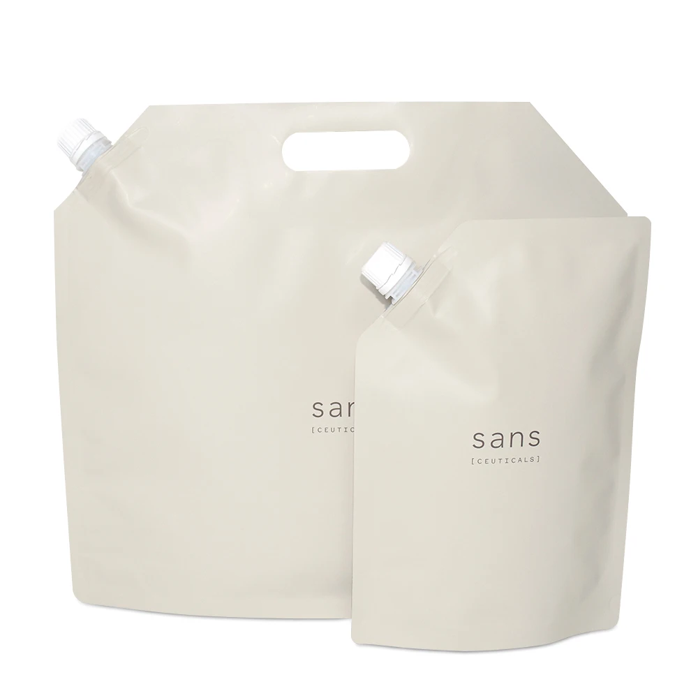 Stand up spout pouch bags with handle Aluminum spout pouch for food liquid Plastic spout bag for juice 100ml