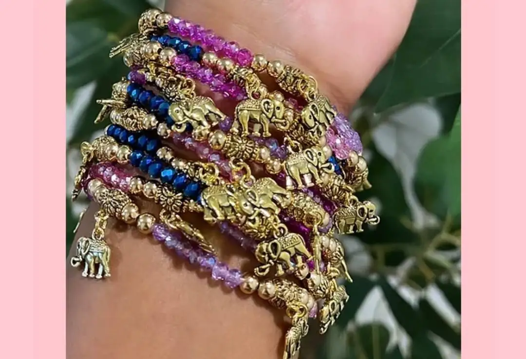 Fashion jewelry bracelets 4mm crystal glass beads customized symbol hamsa eye charm crystal beads bracelets