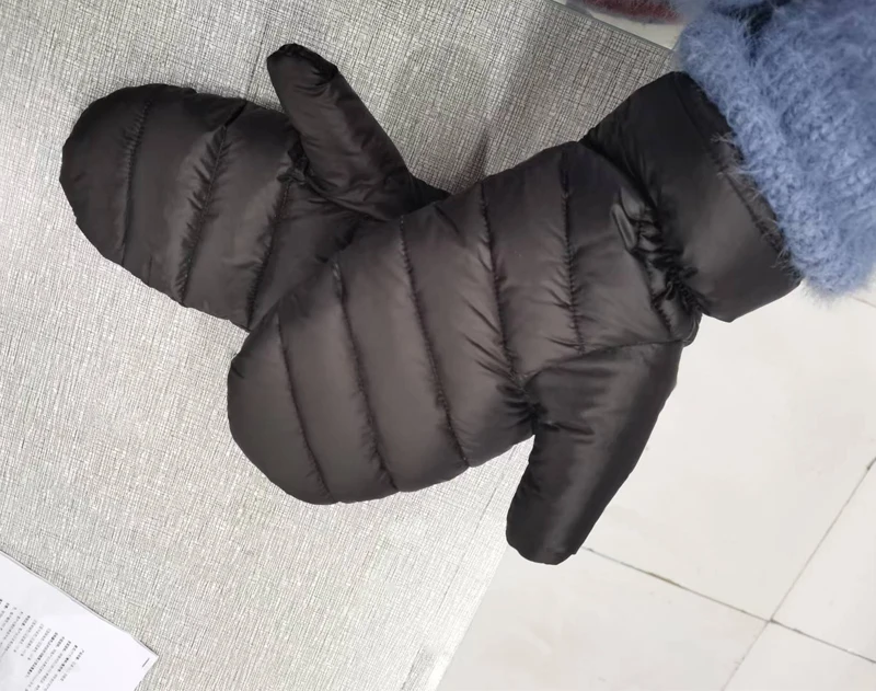 windproof waterproof Ultralight Outdoor Down Mittens Nylon Fabric Camping Down Winter Puffy Gloves