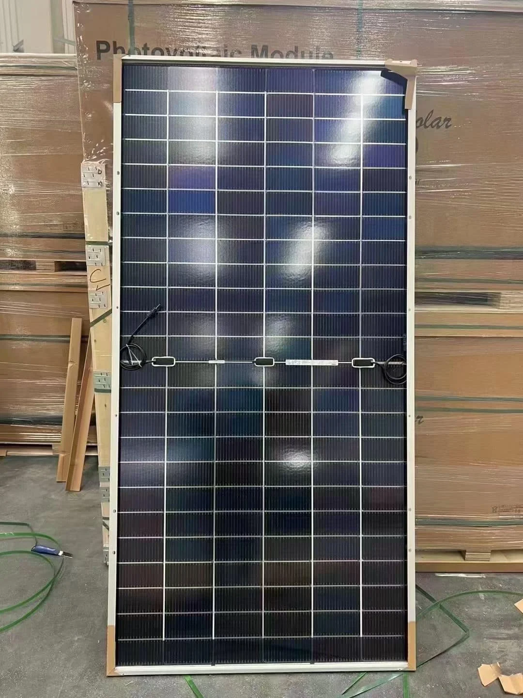 Longi Risen Trina Jinko Solar Panels 580w Jinko Tiger Neo 16BB 570W 575W 580W 585W 590W N Type Solar Photovoltaic Panel Supplier