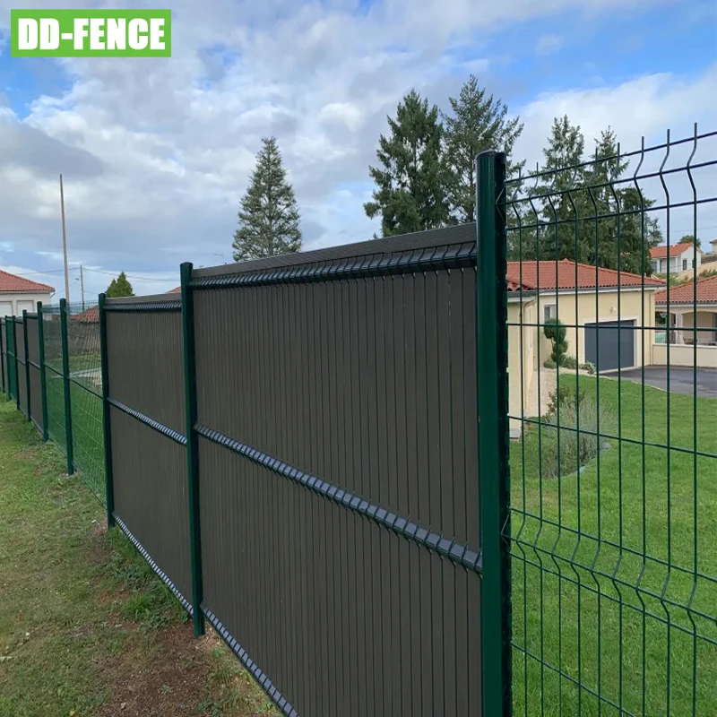 Hot Sale New Design Black Color Wire Fencing Privacy Mesh Panel Fence with PVC Slat for Garden House Yard Farm Playground School