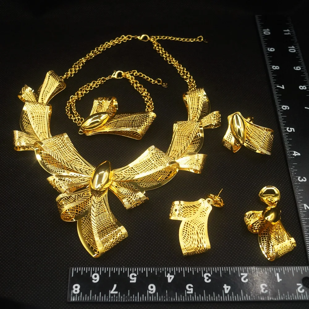 Zhuerrui 18k Gold Wedding Jewelry Set Accessories Big Brazilian Gold Jewelry Sets Brand Designer Hot Selling Jewelry NH00076