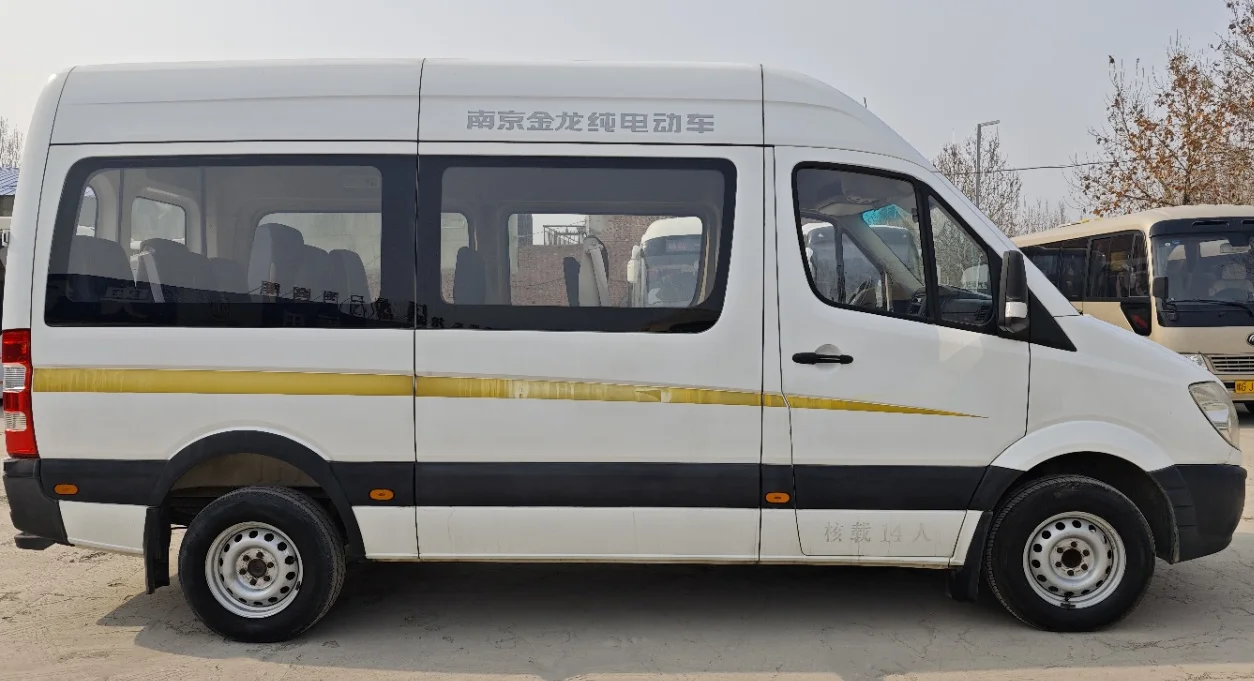 14 Seats Kinglong Luxury Automatic Coach Used Mini Electric Bus Export Model NJL6600BEV15 Front Engine Coach Bus on Offer Online