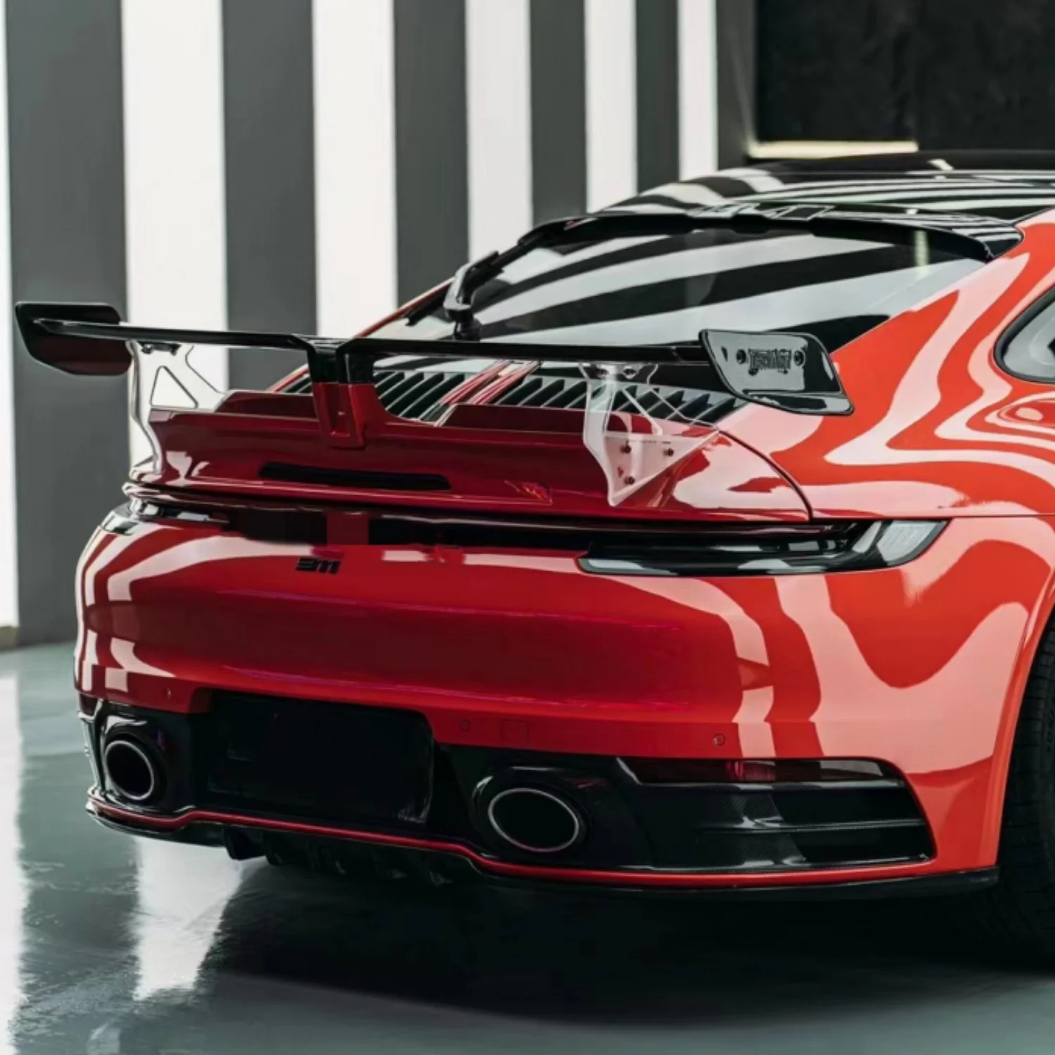 High quality 992 car wing spoiler suitable for Porsche 992 T Style dry carbon fiber top wing